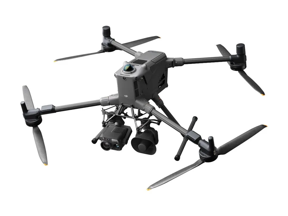 DJI Matrice 400, с камерой и громкоговорителем