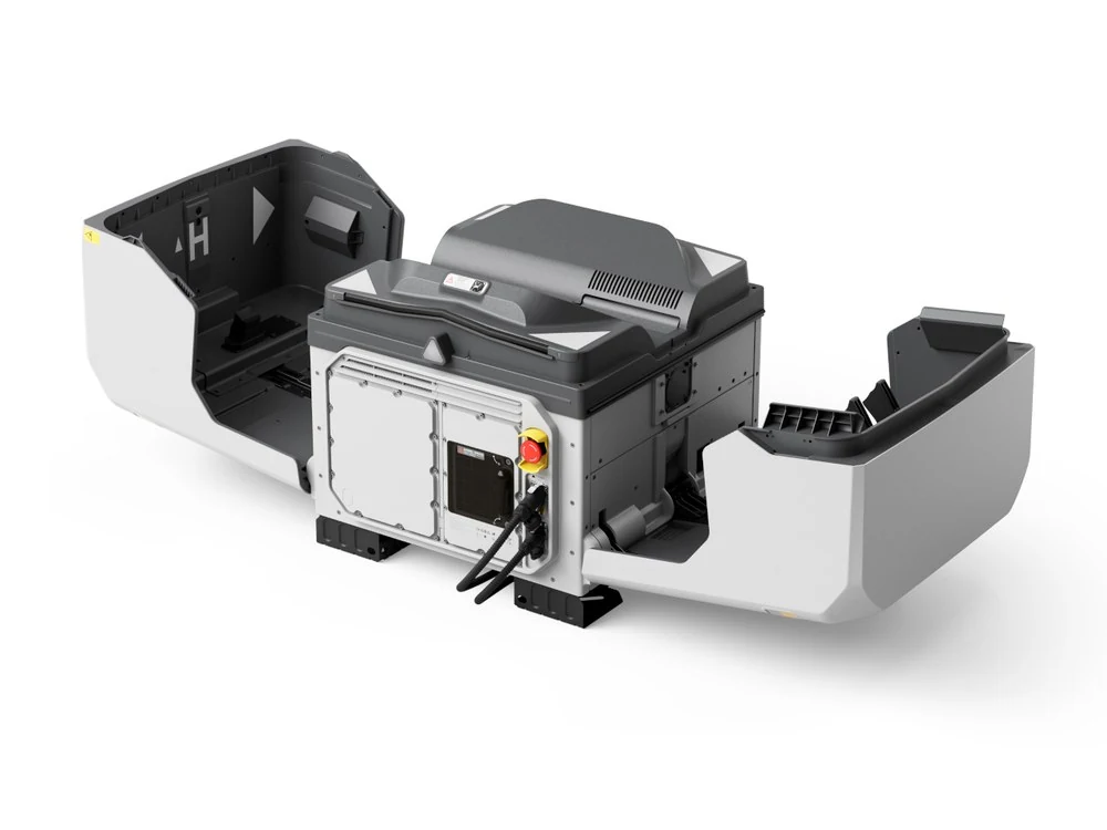DJI Dock 4, с открытой крышкой